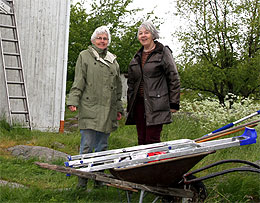 Arrangörerna och arbetsledarna  lämnar Kapellet sist av alla.